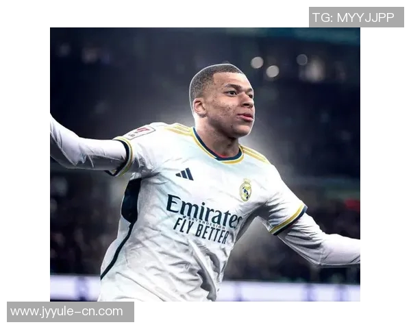 足球球星穿搭风格解析展现球场内外独特魅力与个性